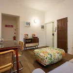 One Bedroom Apartment With Patio N2
