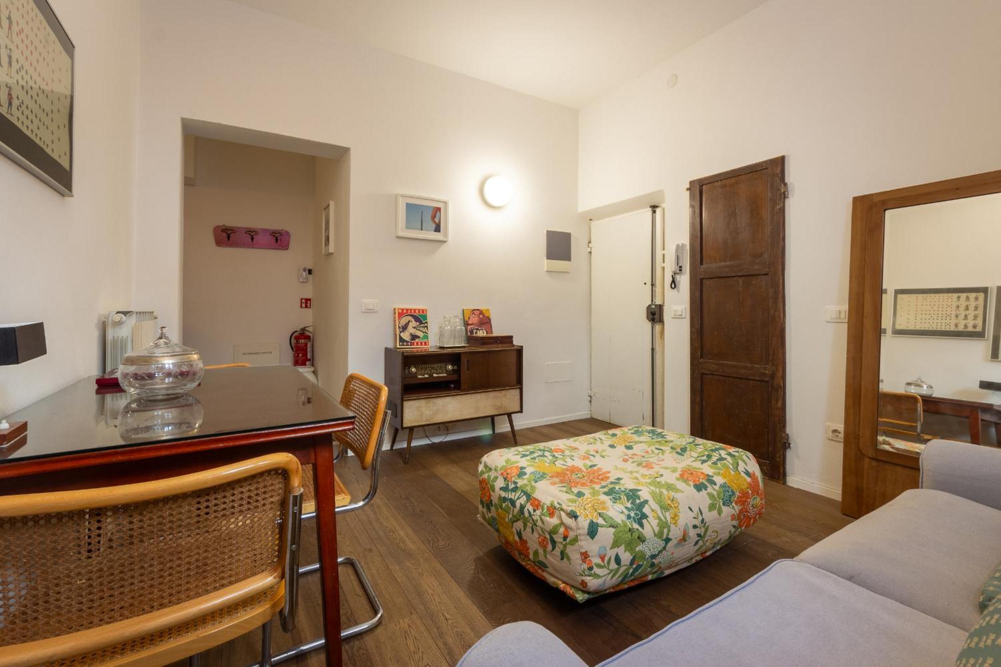 Apartamento One Bedroom With Patio N2 *