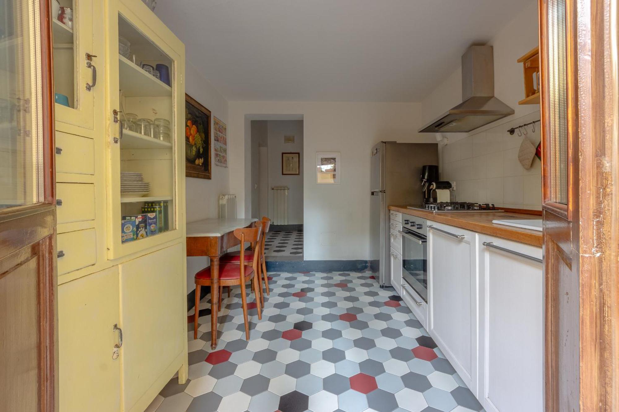 One Bedroom With Patio N2 *